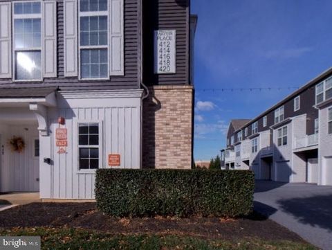 418 MAYER PLACE LANCASTER PA 17601
