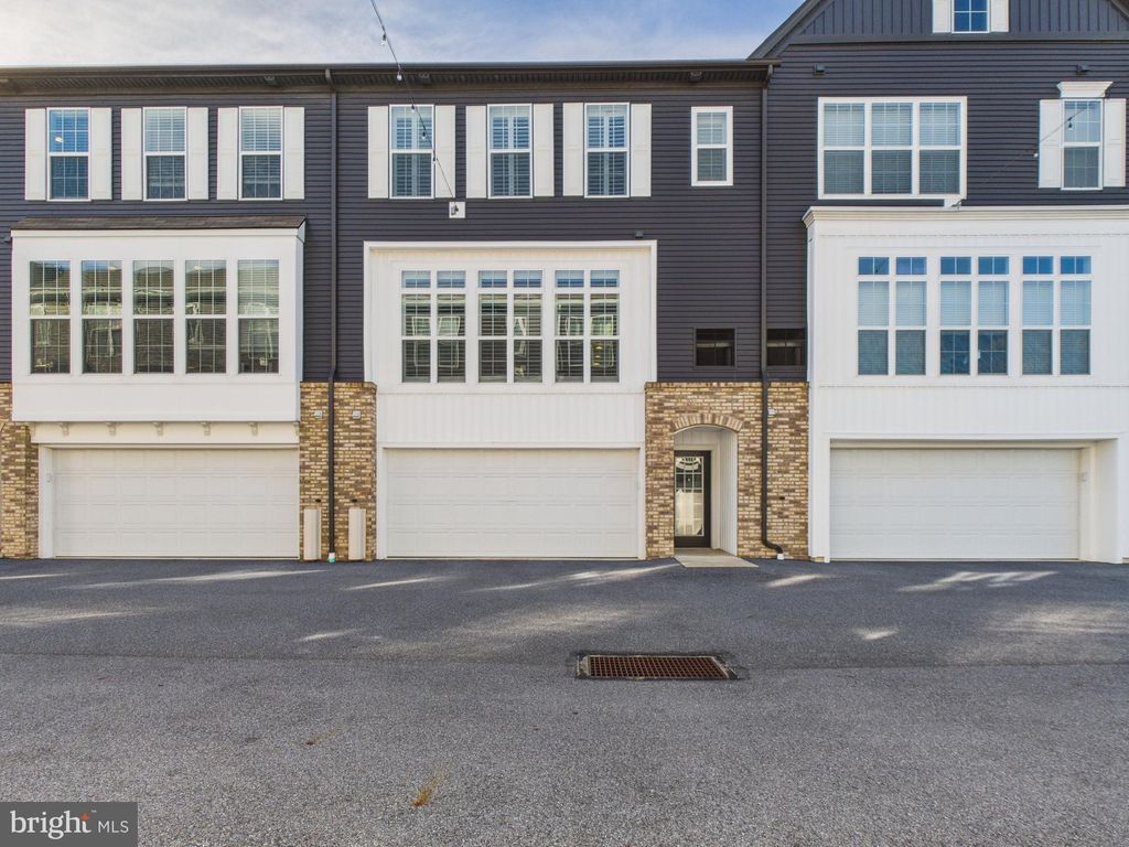 Photo of 418 Mayer Place, LANCASTER, PA 17601 (MLS # PALA2079512)