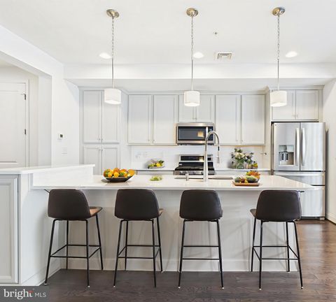 418 MAYER PLACE LANCASTER PA 17601