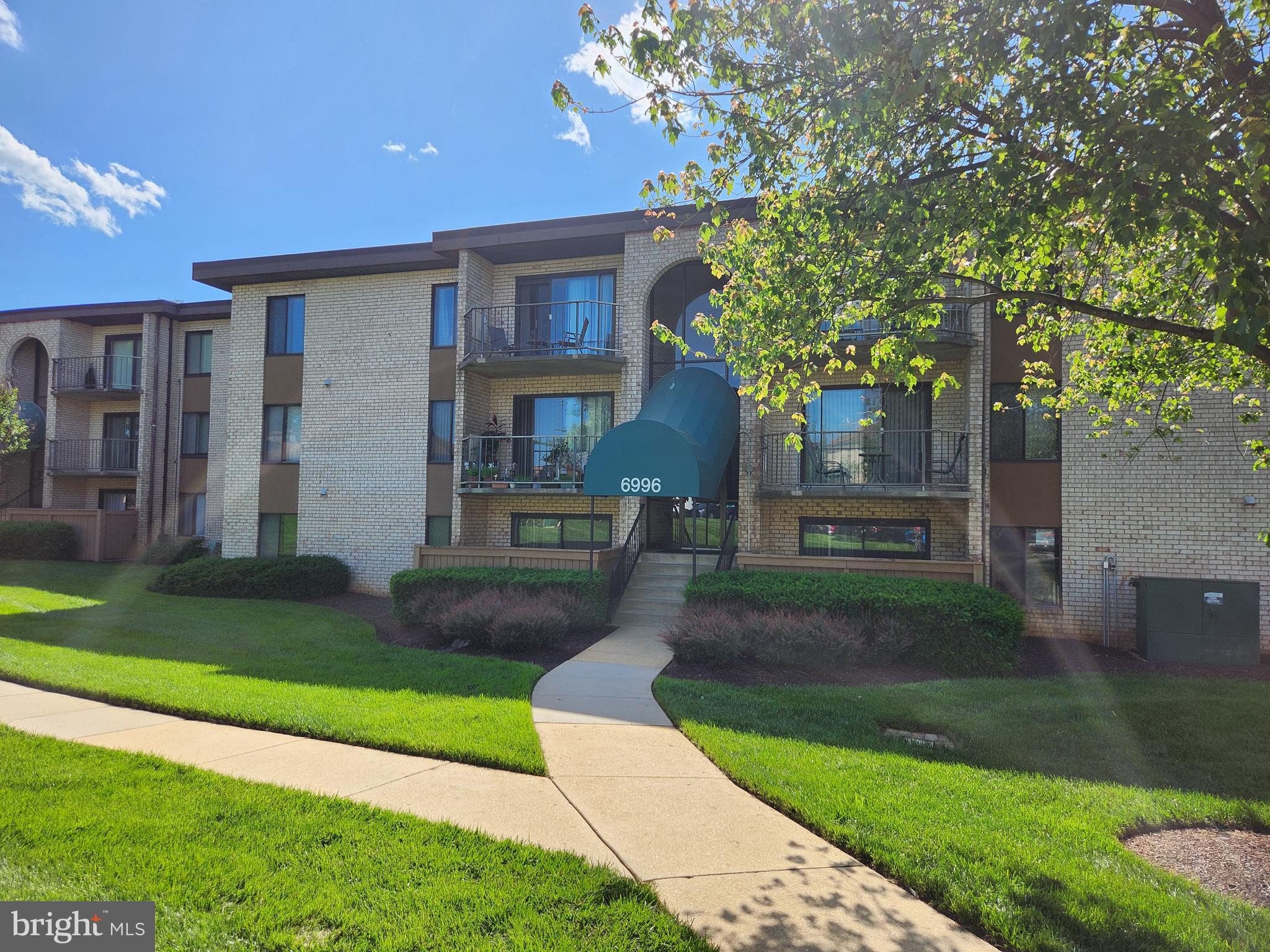 HUNTING RIDGE - Residential Lease