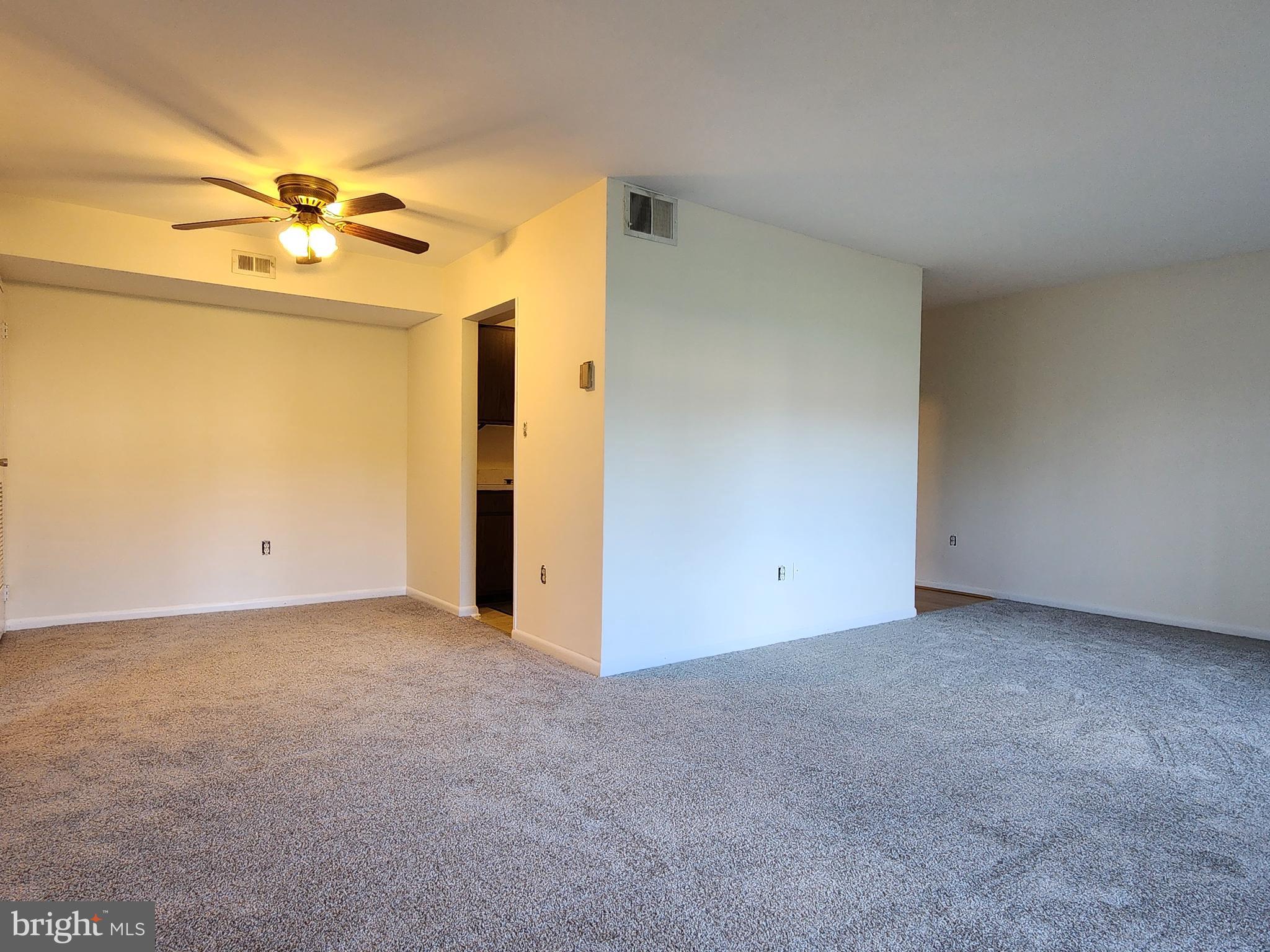 HUNTING RIDGE - Residential Lease