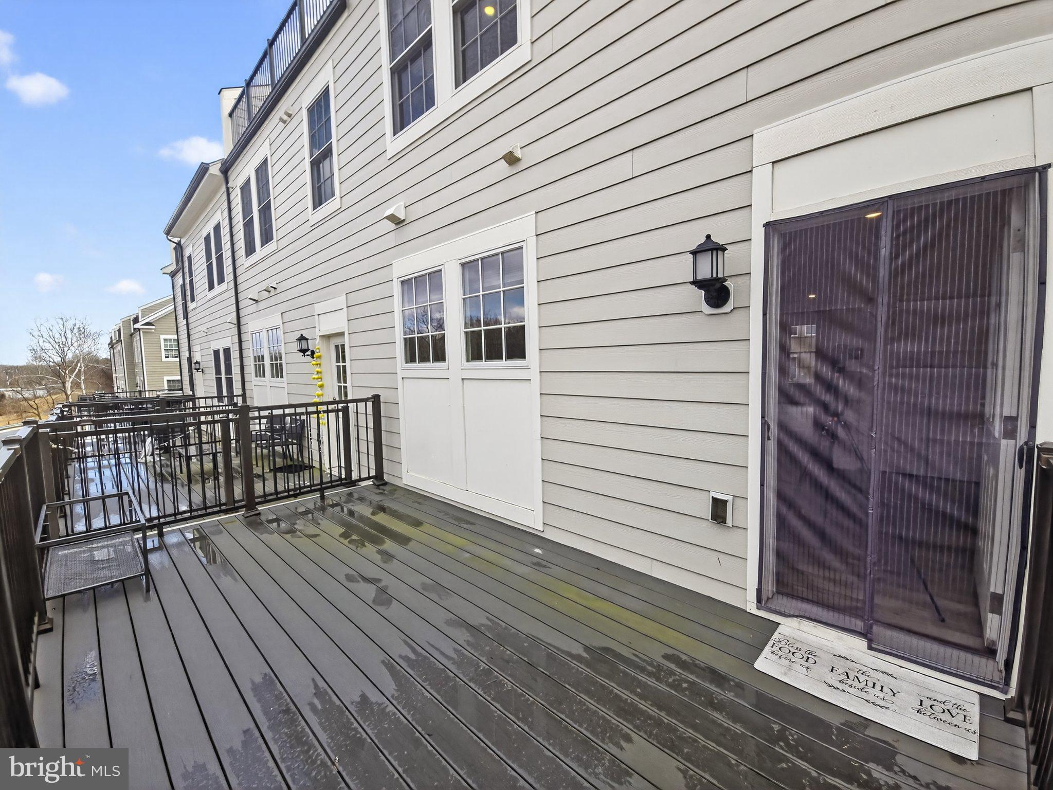 PARKSIDE AT WARFIELD - Residential