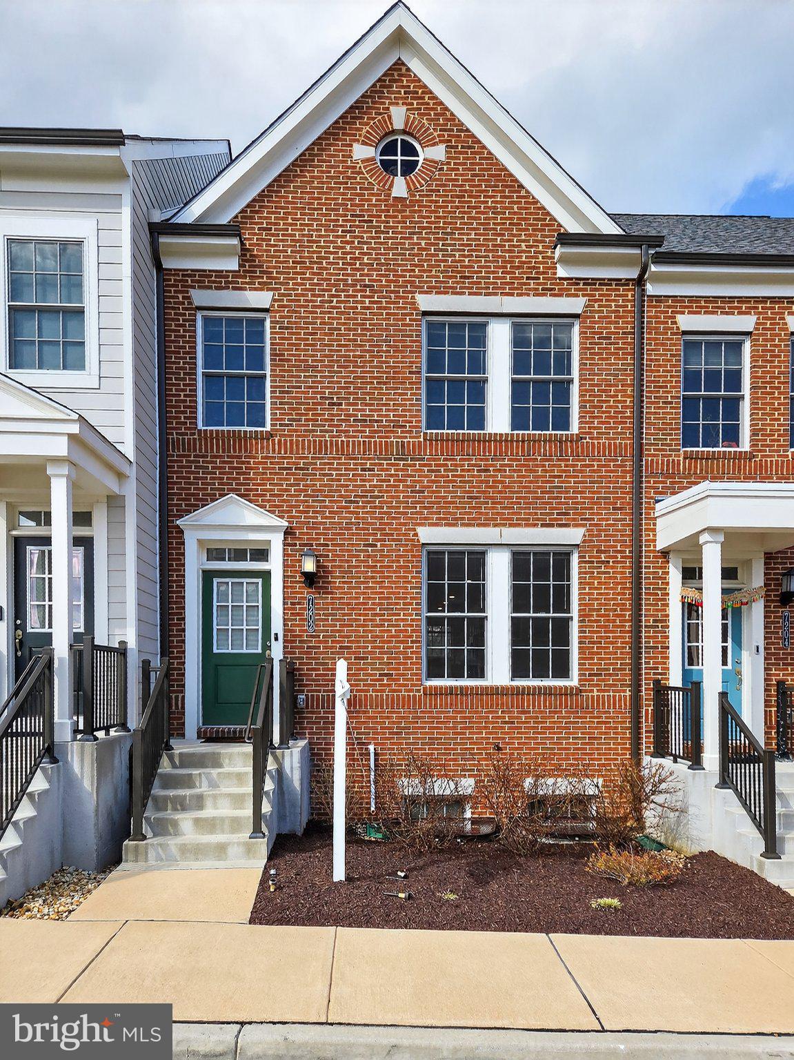 PARKSIDE AT WARFIELD - Residential