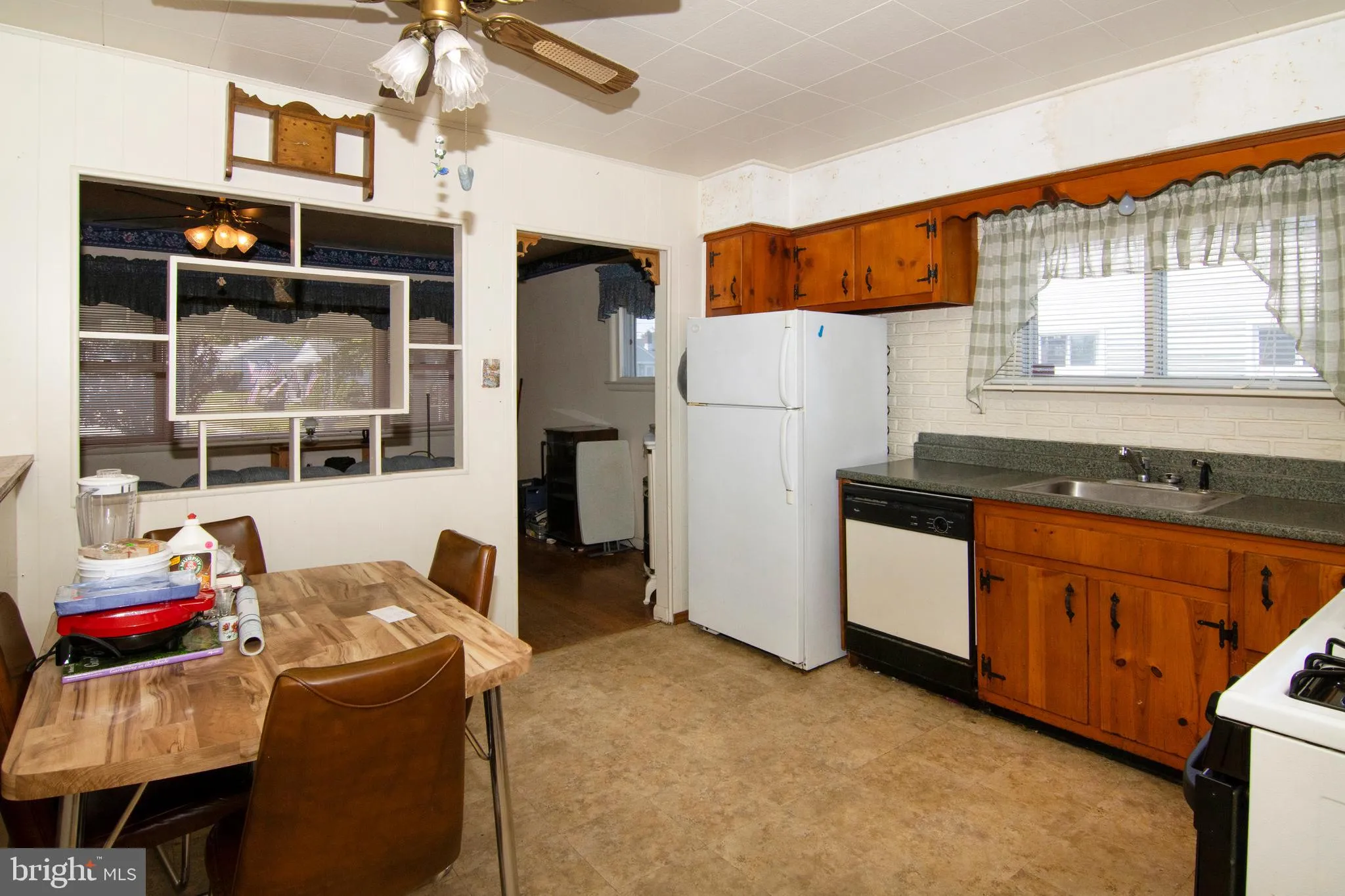 Glassboro, New Jersey 08028, United States, 3 Bedrooms Bedrooms, ,1 BathroomBathrooms,Residential,Coming Soon,125746