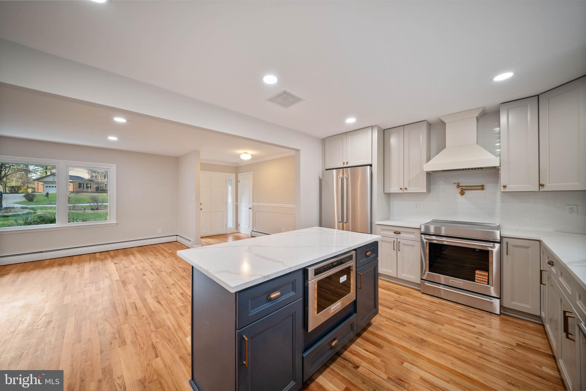 COCKEYSVILLE - Residential