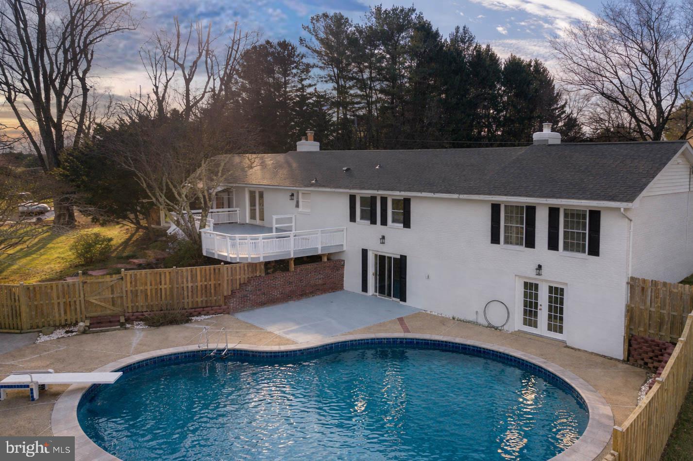 COCKEYSVILLE - Residential