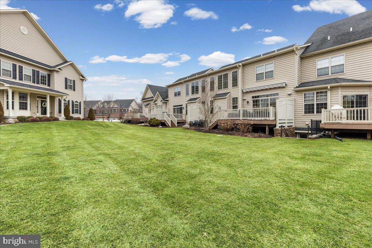 ST JAMES COURT - Residential