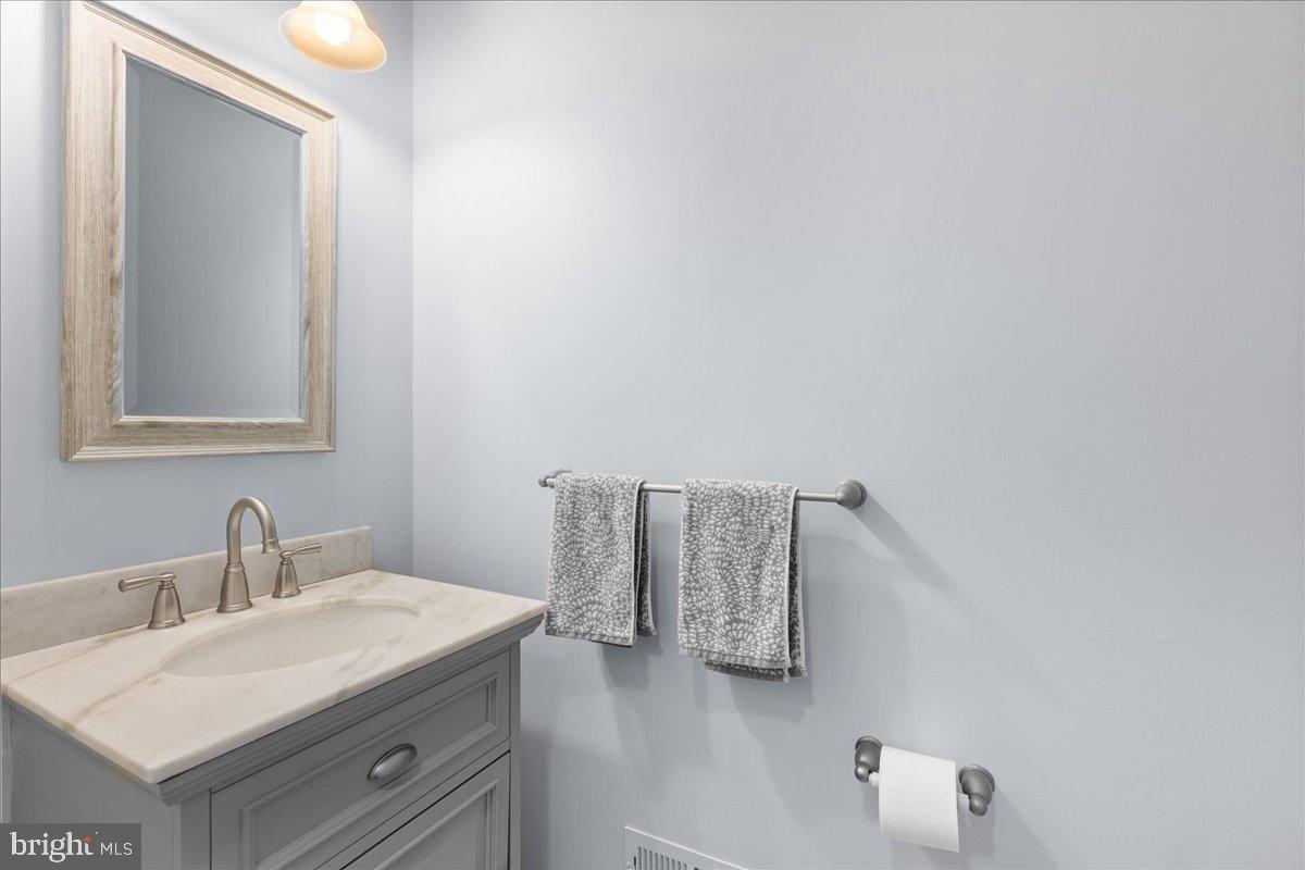 ST JAMES COURT - Residential