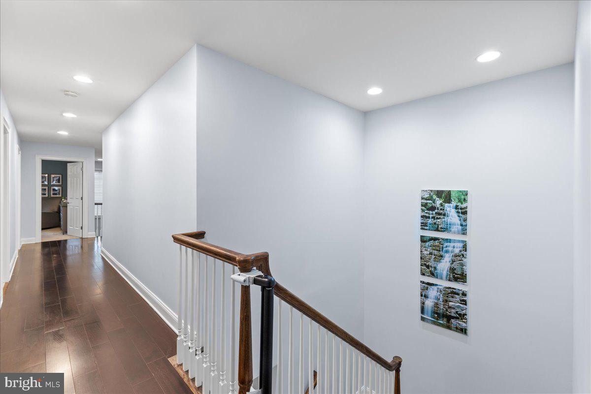 ST JAMES COURT - Residential