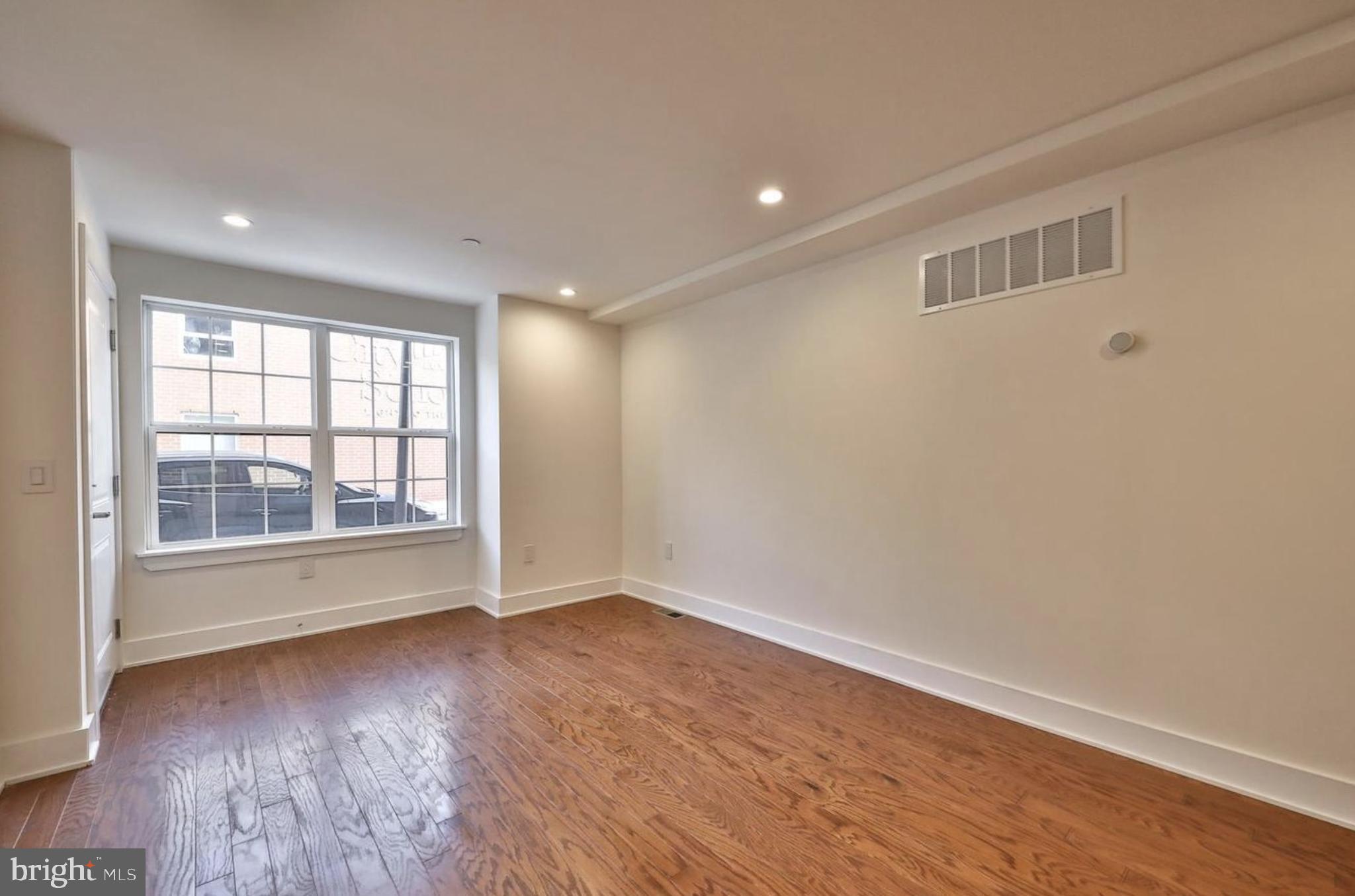 NORTHERN LIBERTIES - Residential Lease