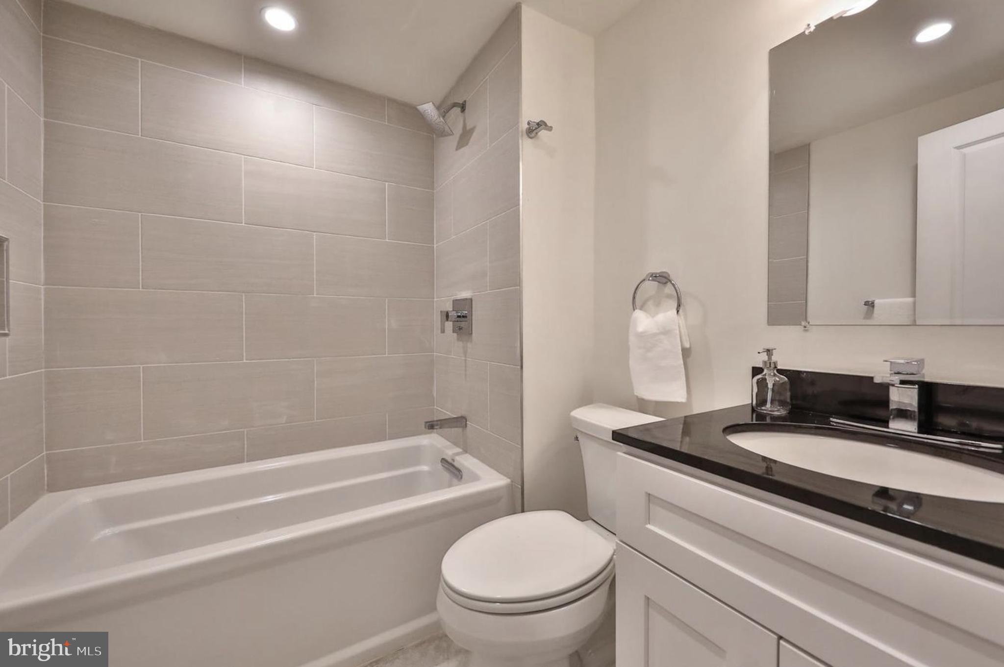 NORTHERN LIBERTIES - Residential Lease