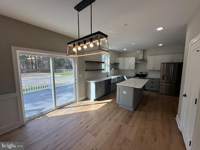 QUEEN ANNE COLONY - Residential