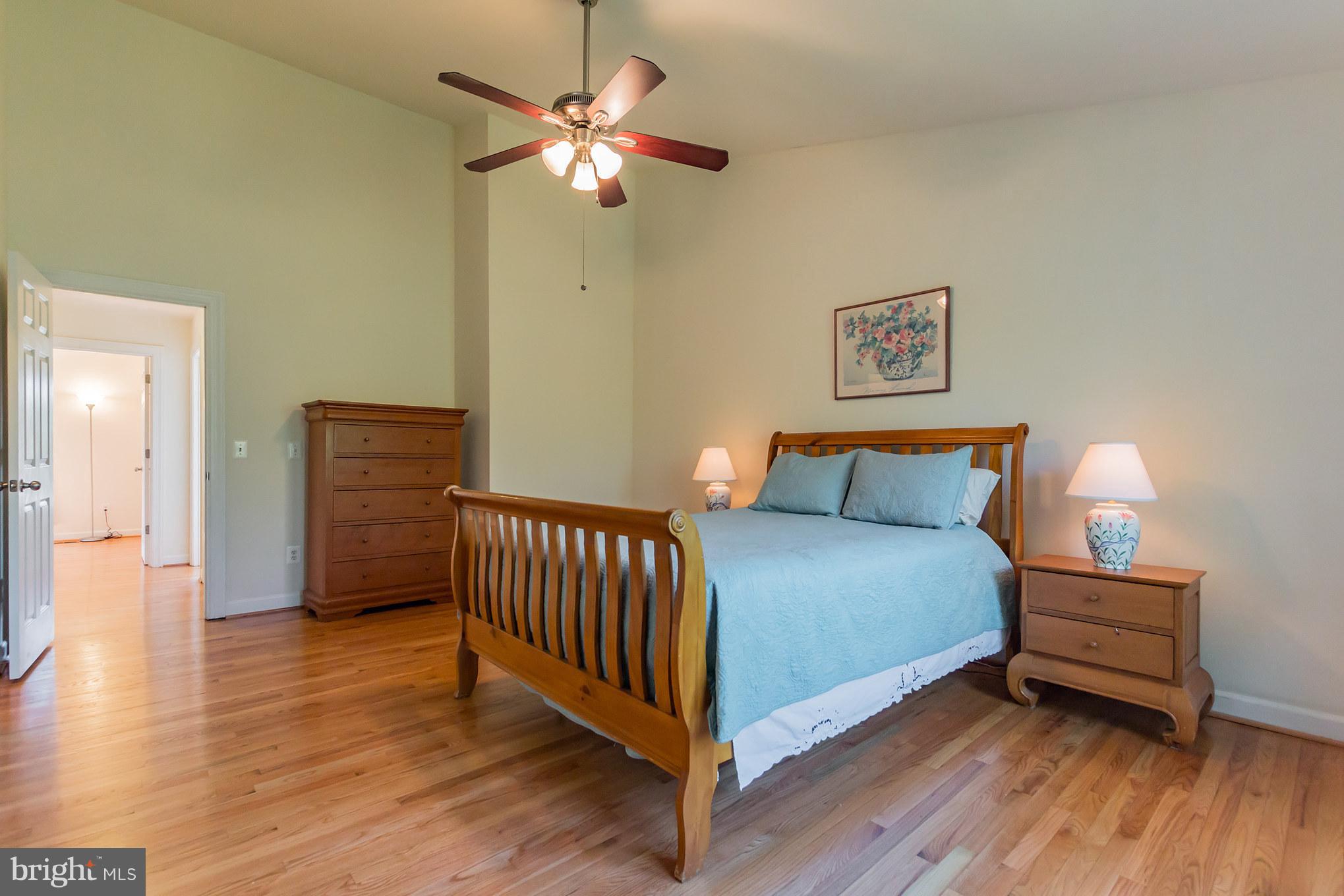 FAIRLAND TOWNS - Residential