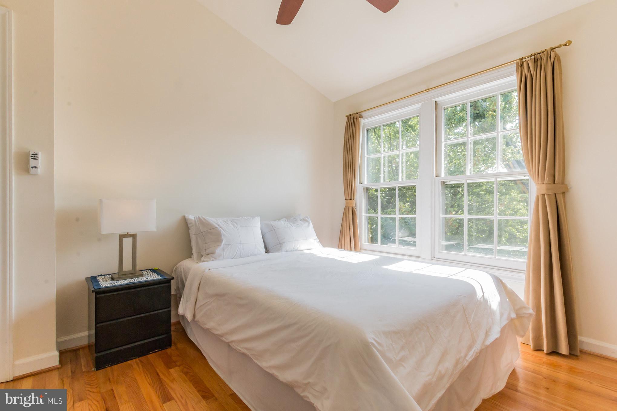 FAIRLAND TOWNS - Residential