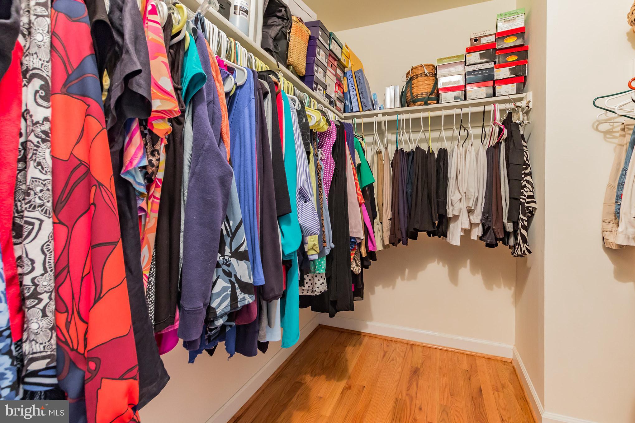 FAIRLAND TOWNS - Residential