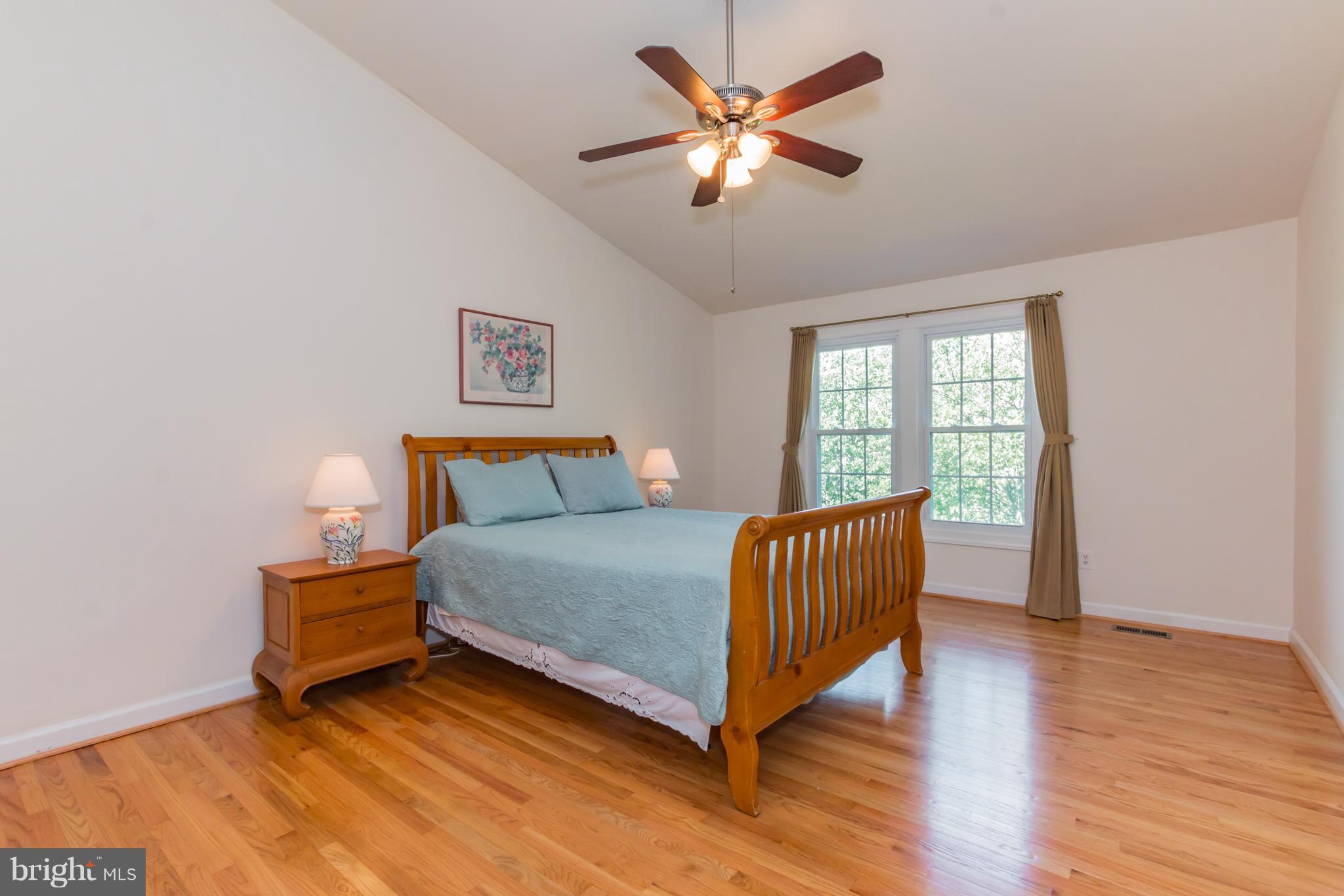 FAIRLAND TOWNS - Residential