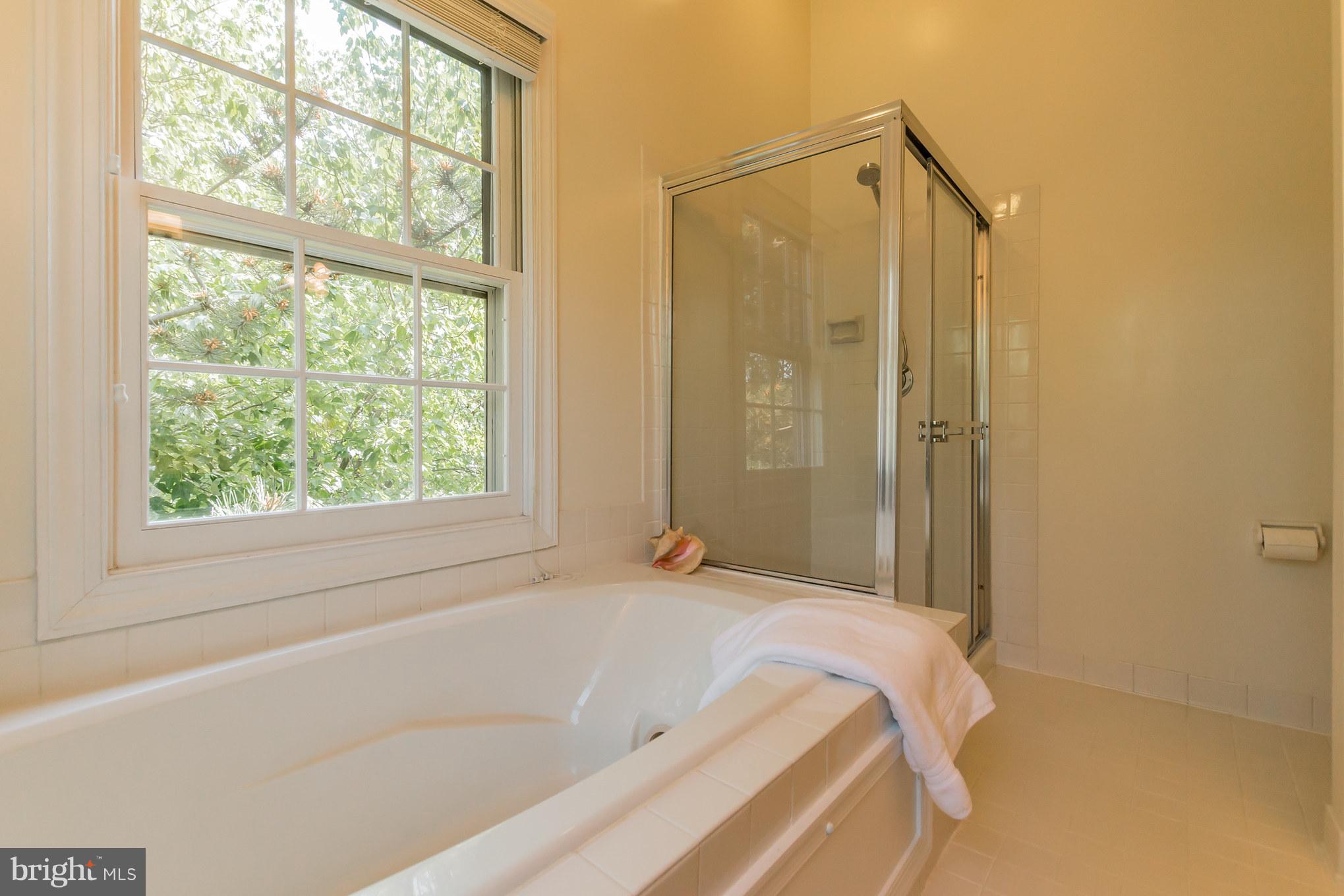 FAIRLAND TOWNS - Residential