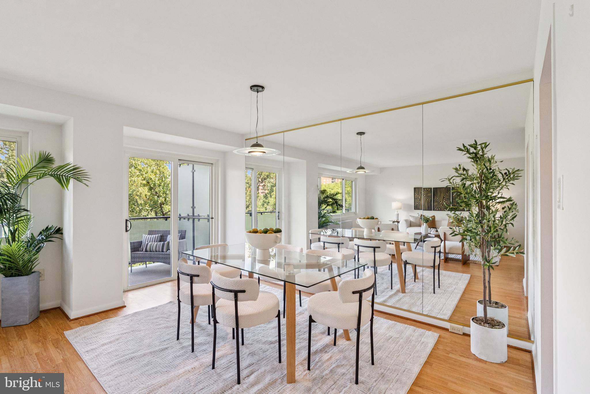 4201 CATHEDRAL AVENUE NW 808E