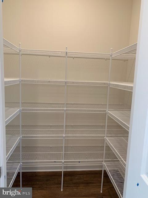 WHISPERING WOODS - Residential Lease