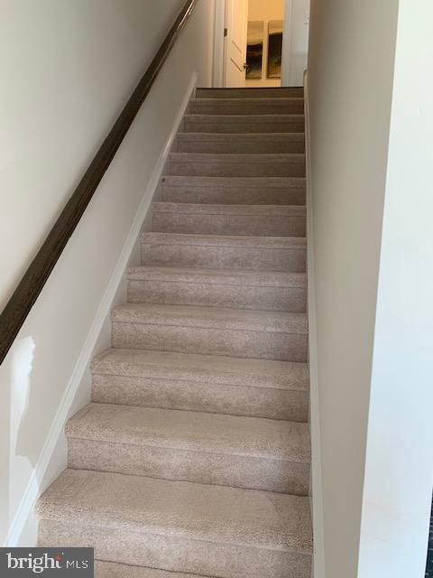 WHISPERING WOODS - Residential Lease