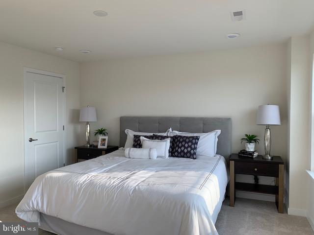 WHISPERING WOODS - Residential Lease