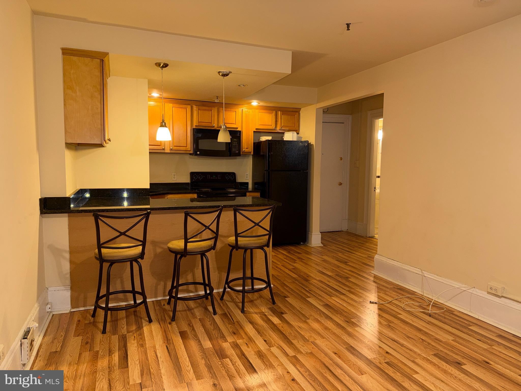 1324 LOCUST STREET 206