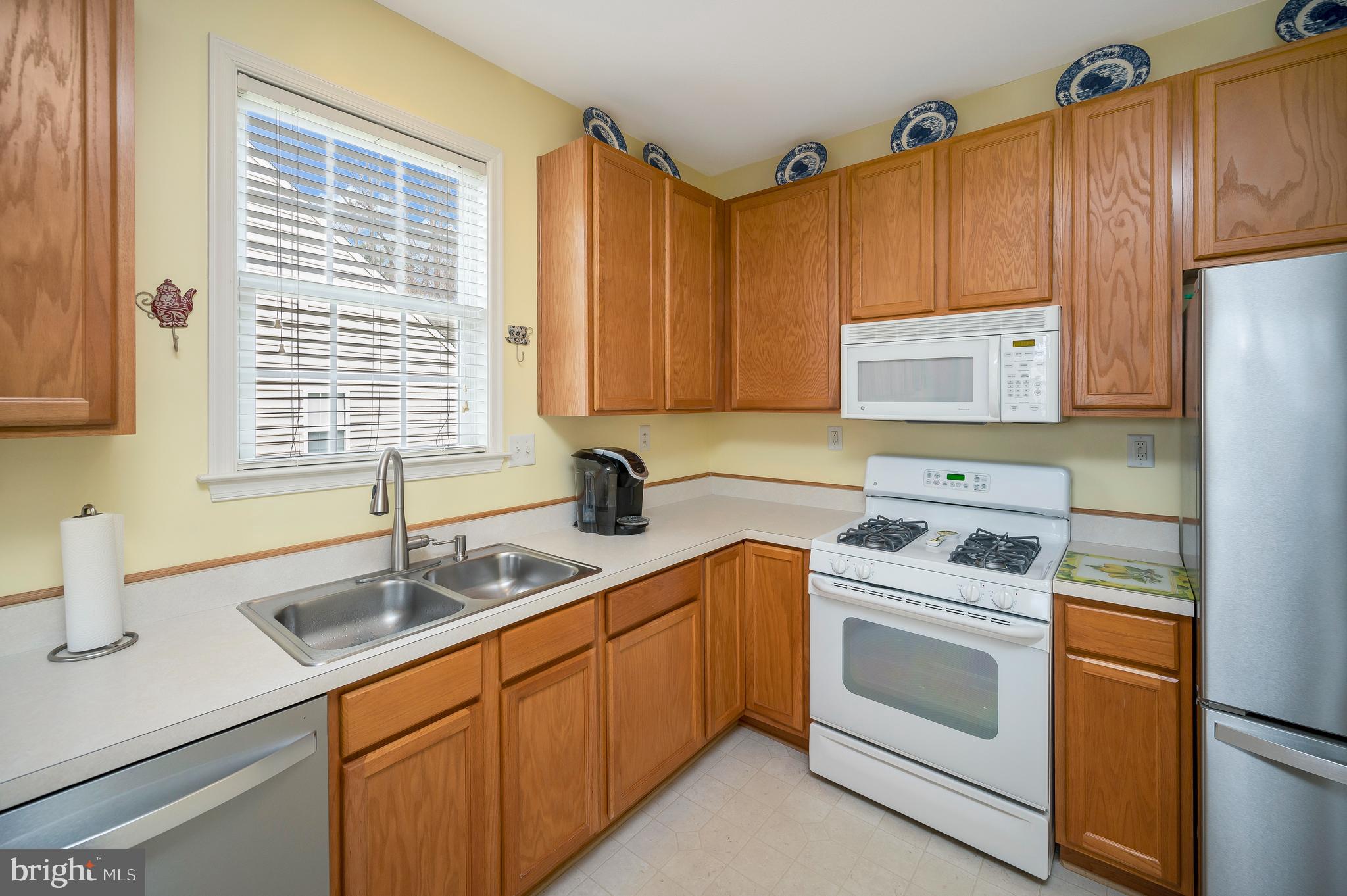 LEGACY WOODS - Residential