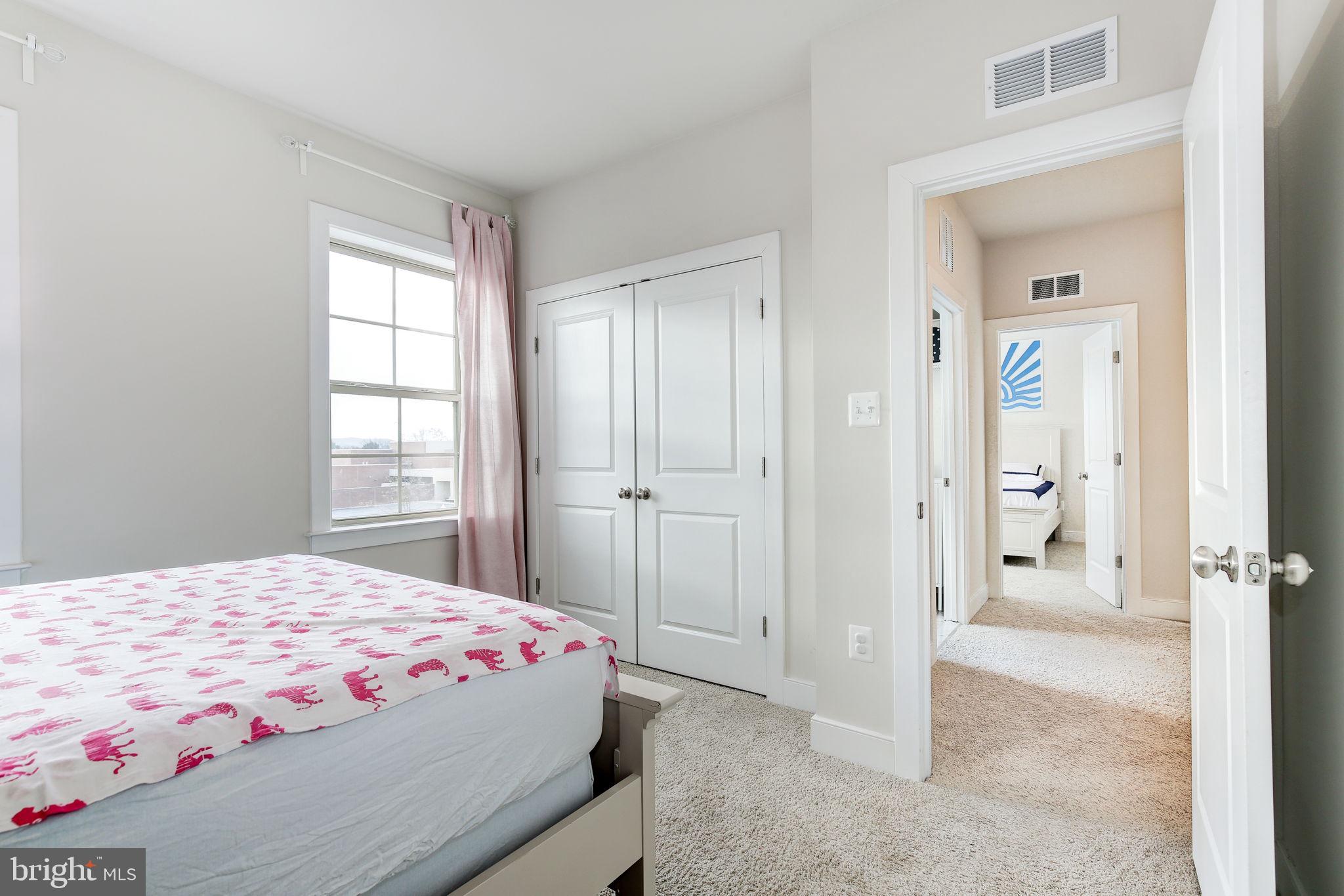 VILLAGES OF URBANA - Residential