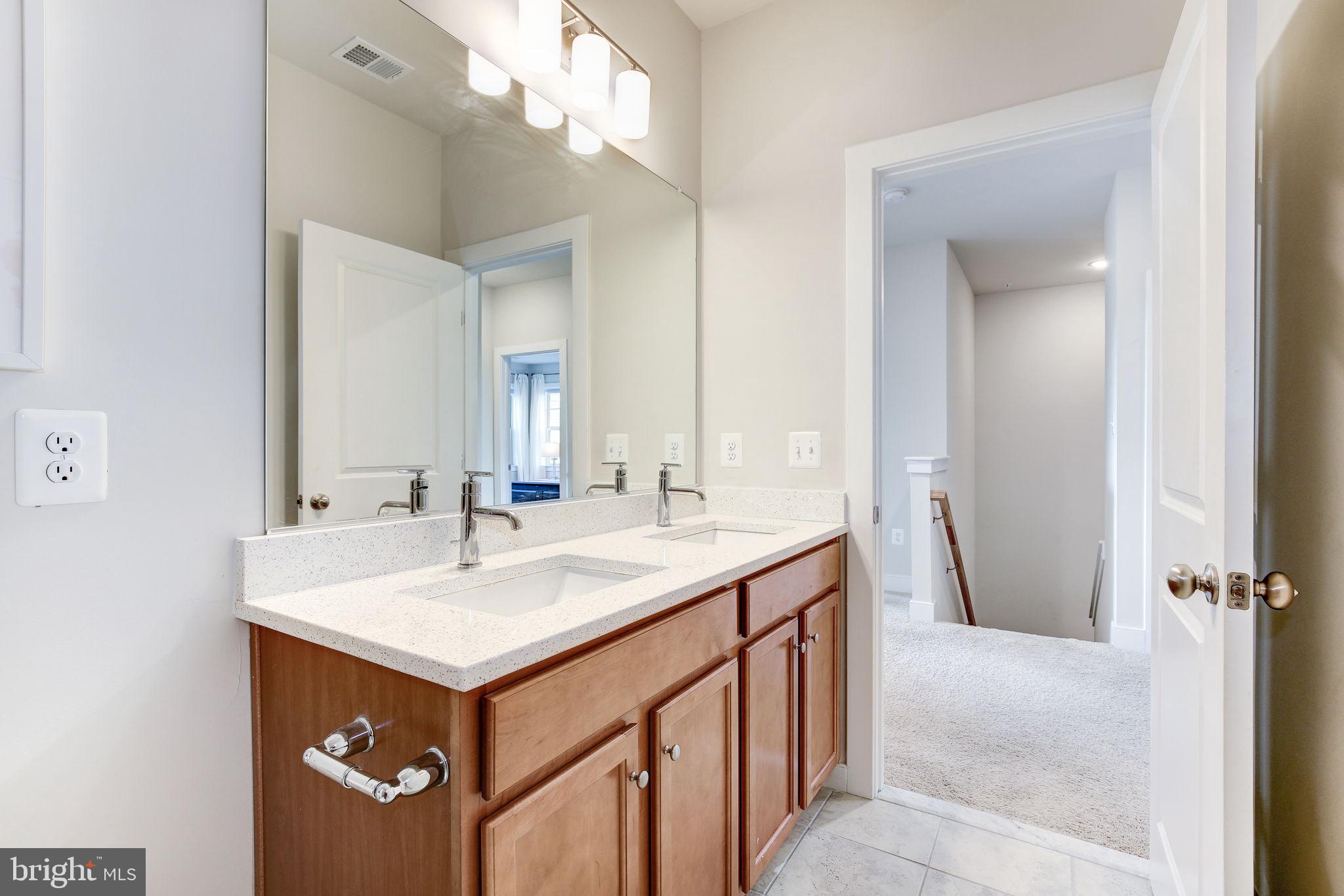 VILLAGES OF URBANA - Residential