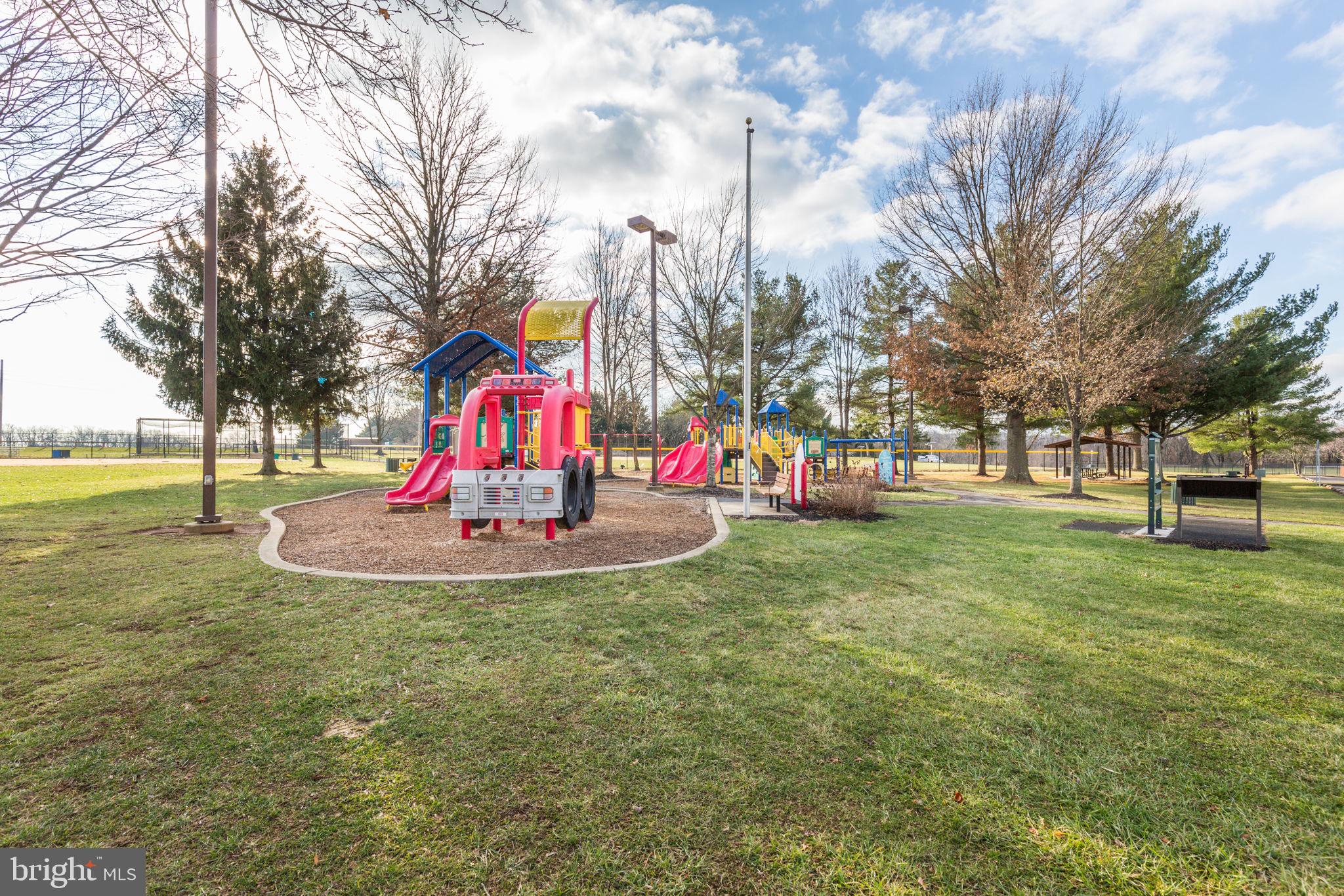 VILLAGES OF URBANA - Residential