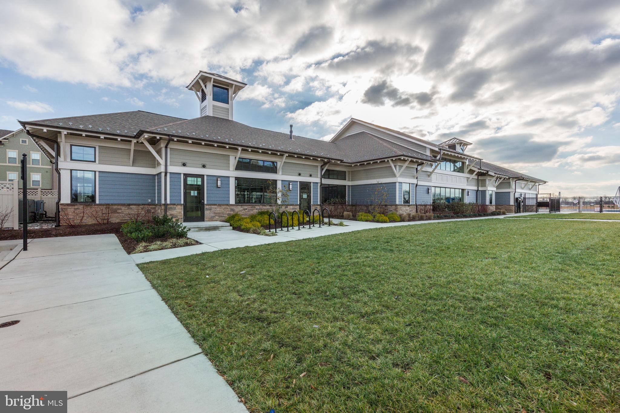 VILLAGES OF URBANA - Residential