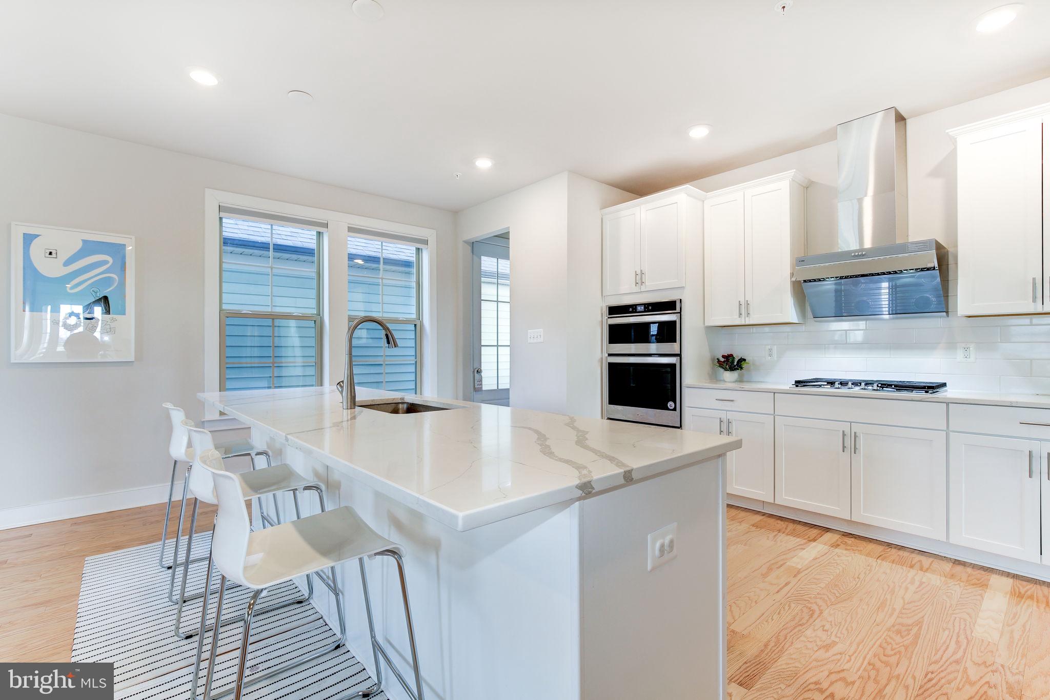 VILLAGES OF URBANA - Residential