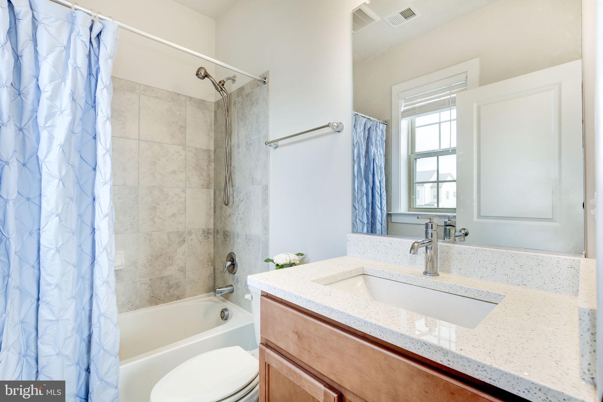 VILLAGES OF URBANA - Residential