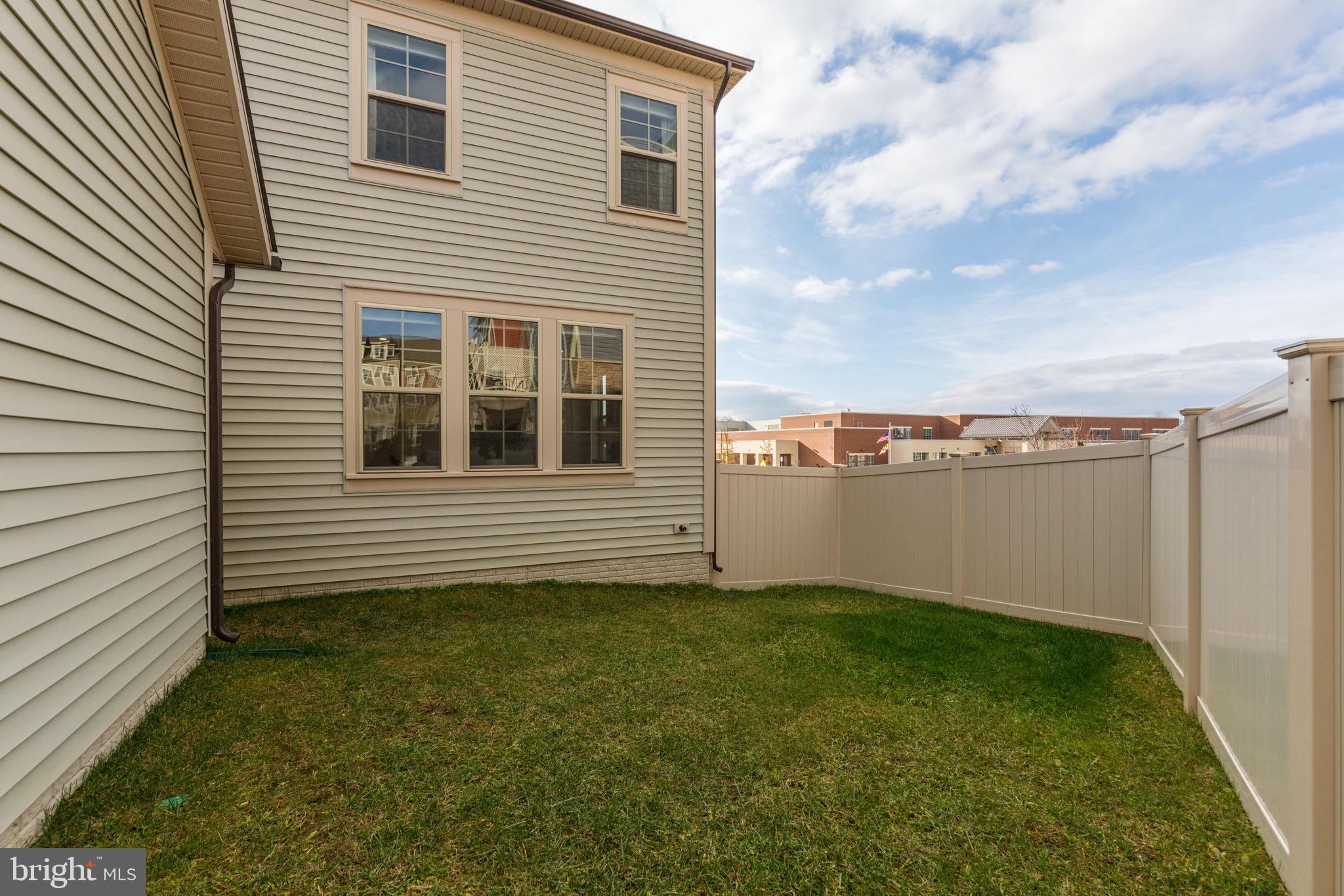 VILLAGES OF URBANA - Residential