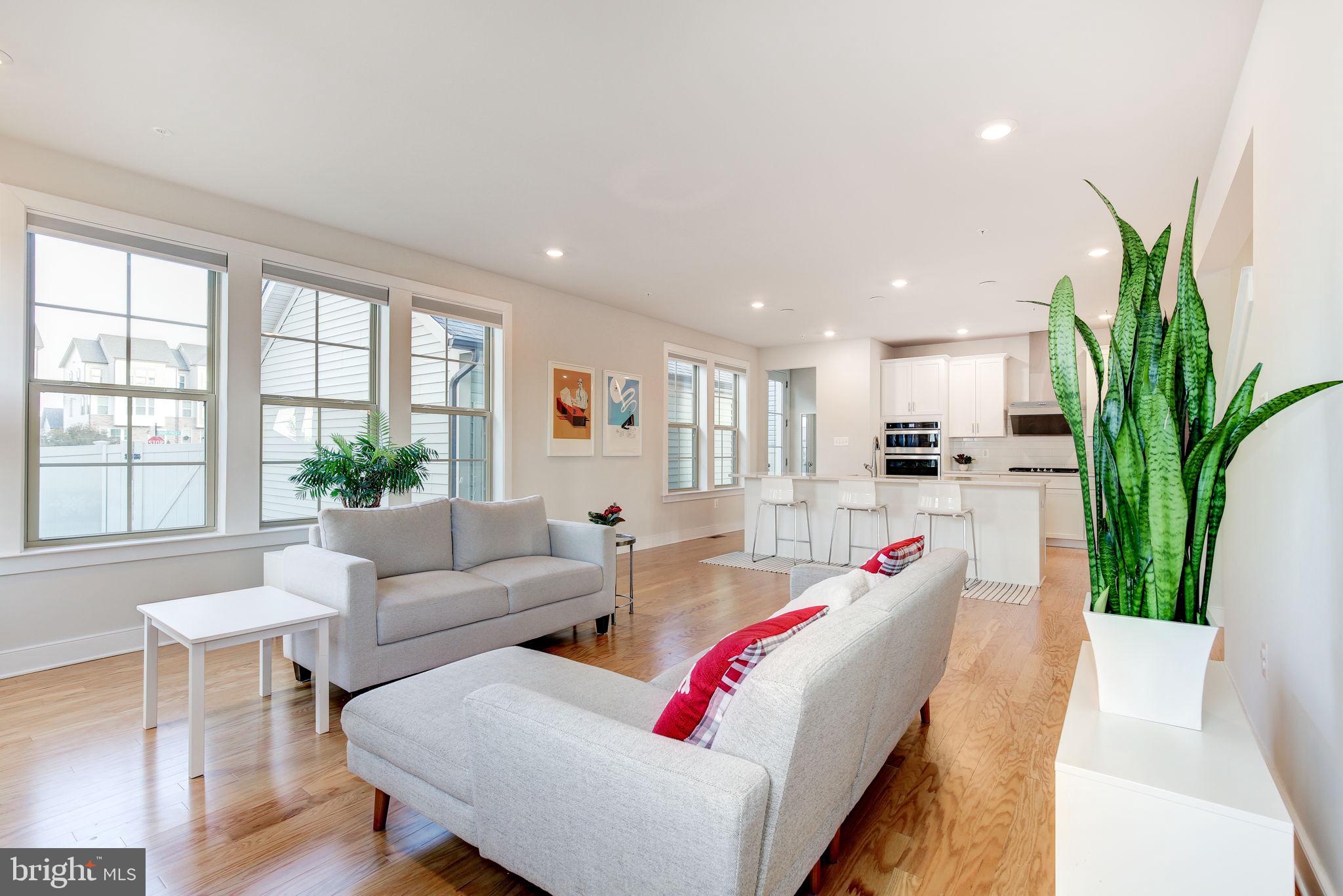 VILLAGES OF URBANA - Residential