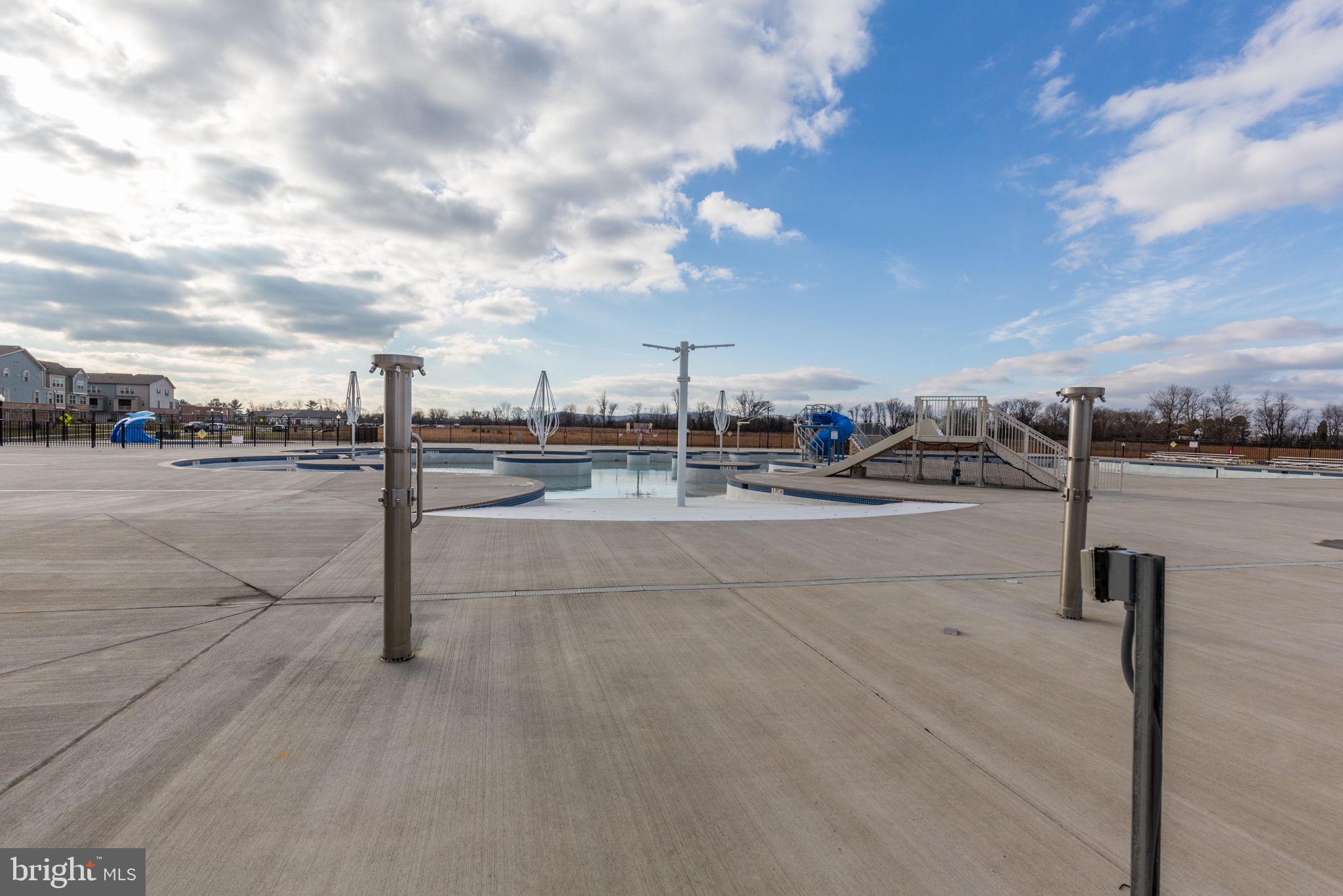 VILLAGES OF URBANA - Residential