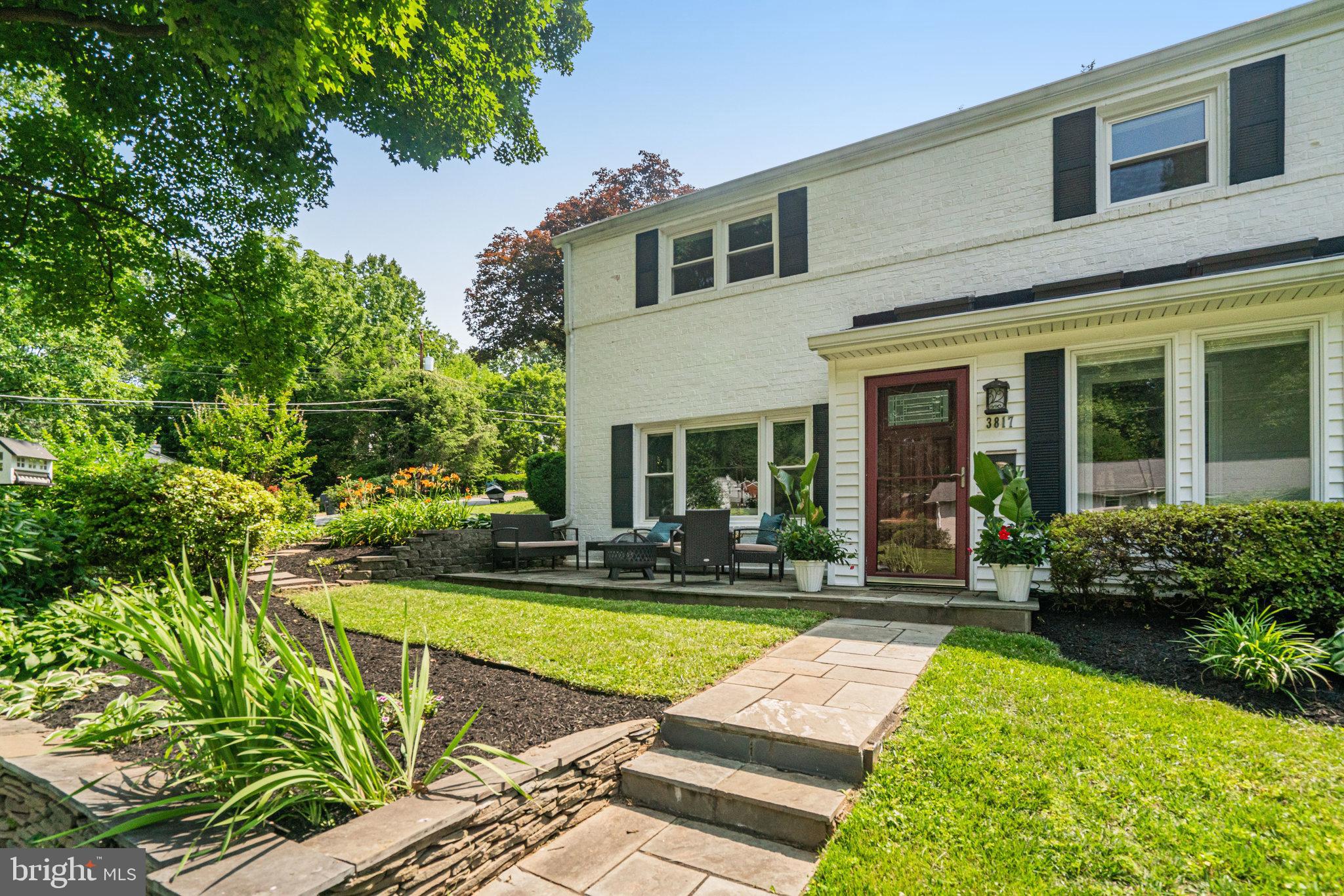 3817 LARCHWOOD ROAD