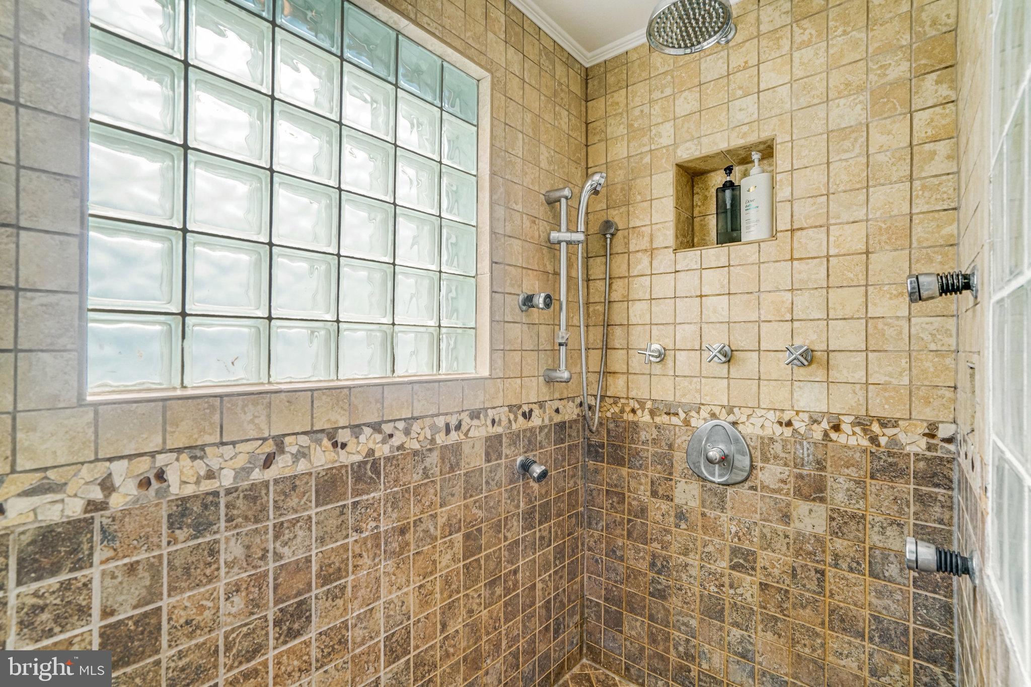 BELVEDERE - Residential