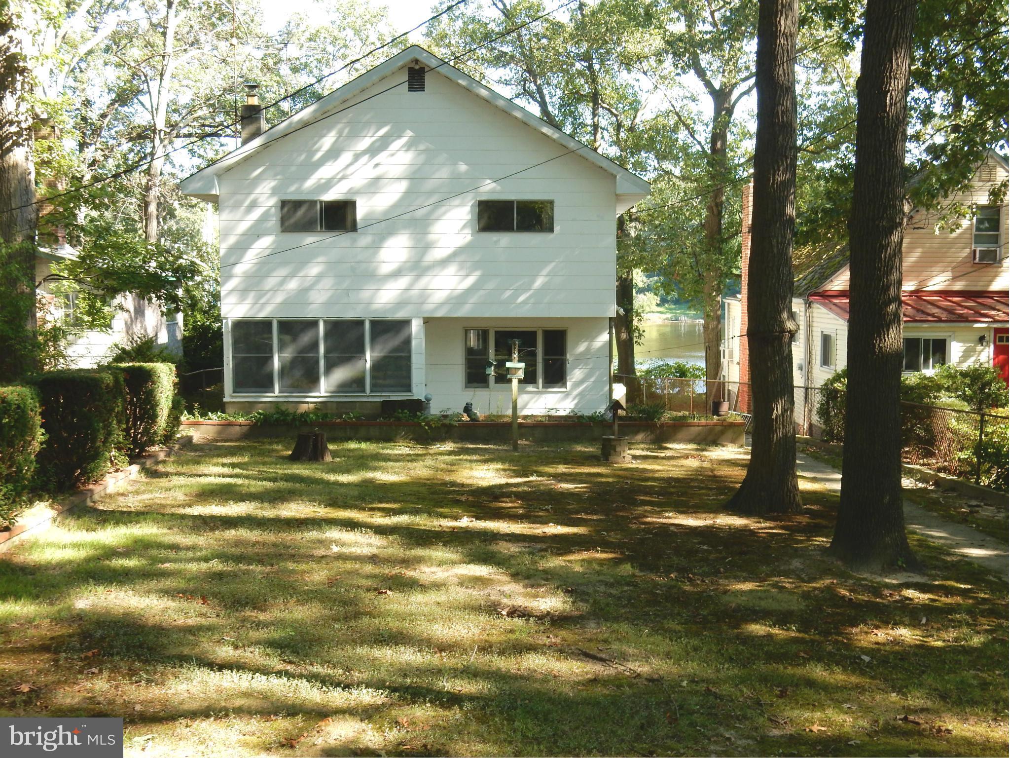 UPPER MAGOTHY BEACH - Residential