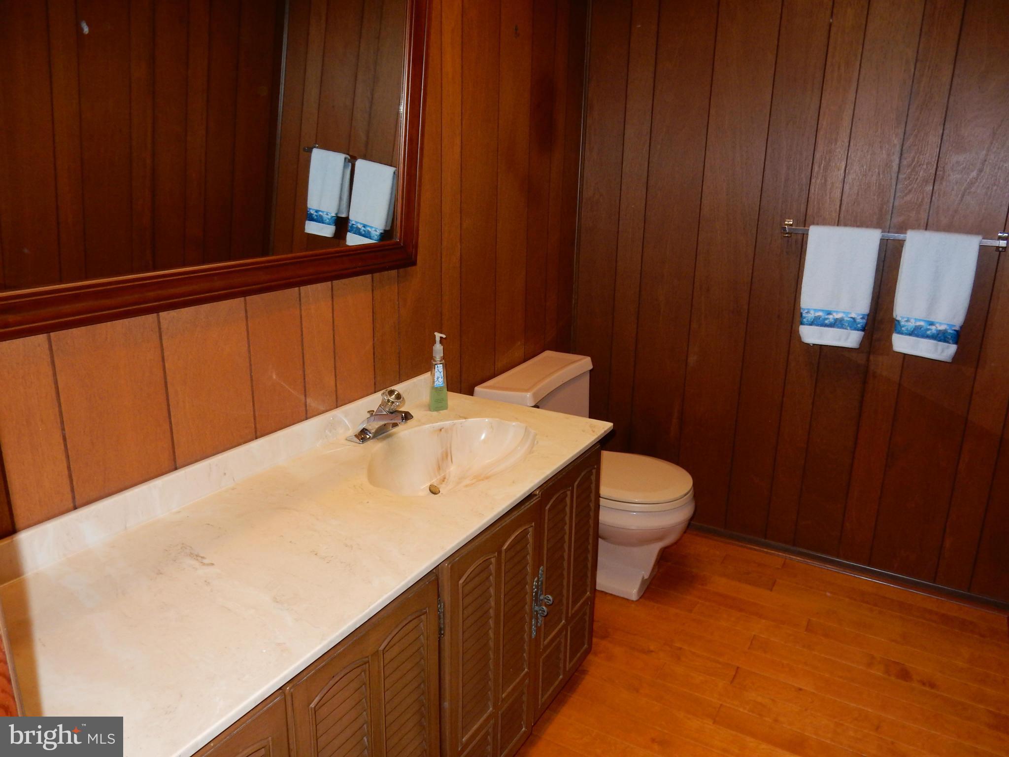 UPPER MAGOTHY BEACH - Residential