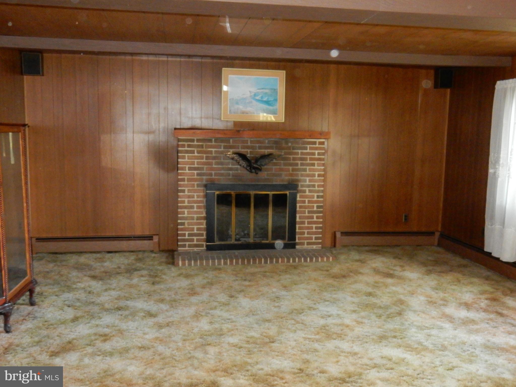 UPPER MAGOTHY BEACH - Residential