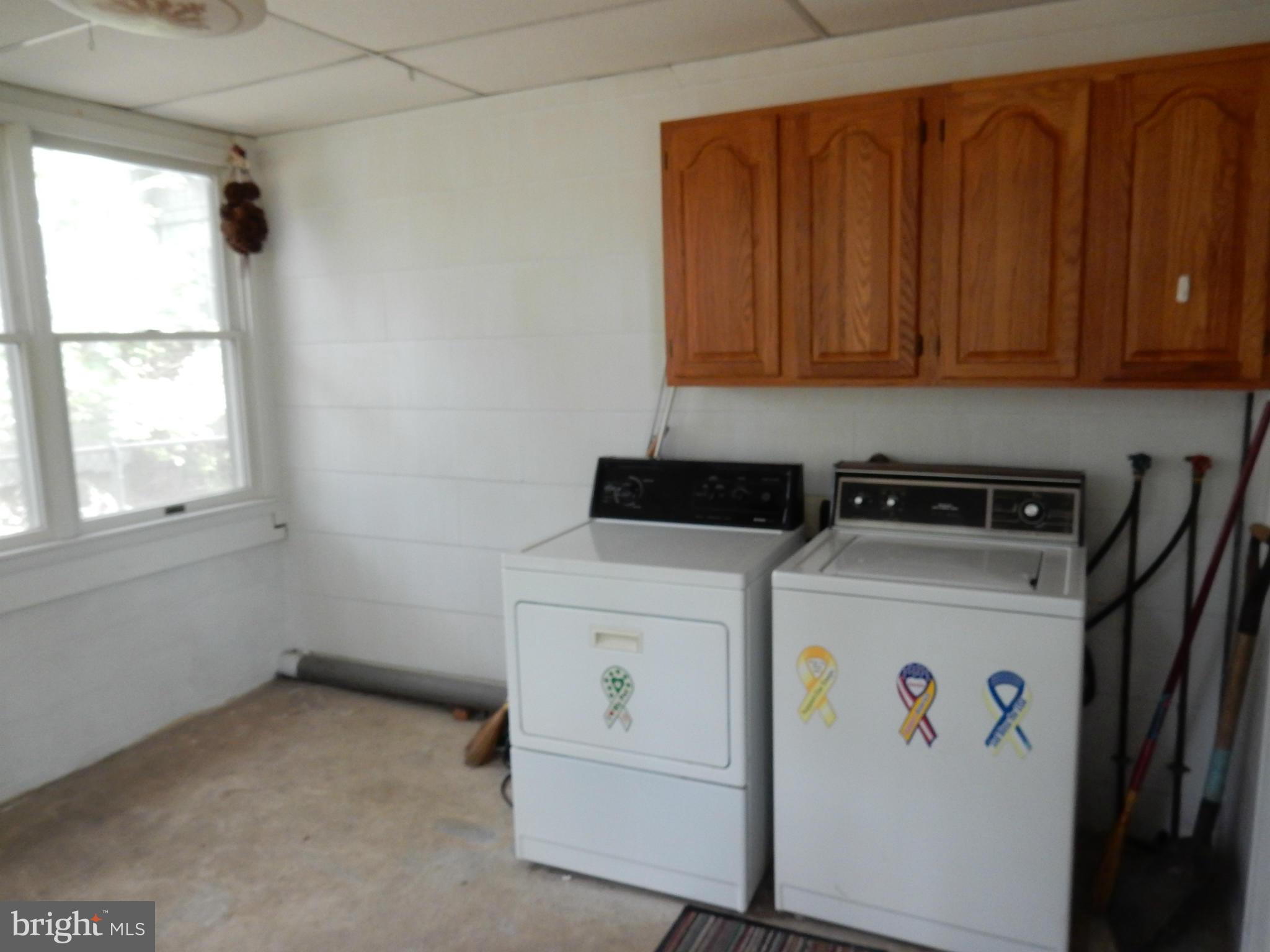 UPPER MAGOTHY BEACH - Residential