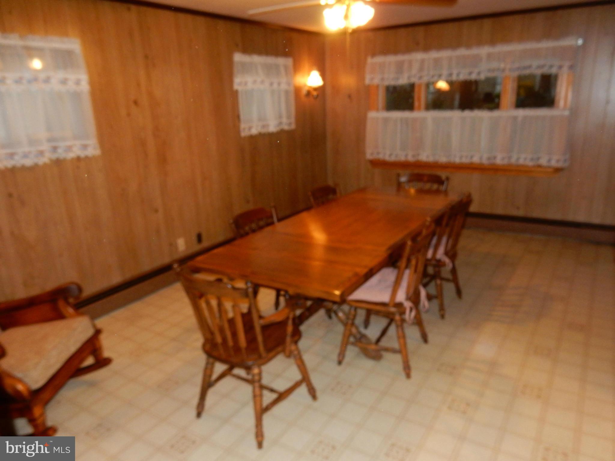 UPPER MAGOTHY BEACH - Residential