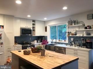 AQUIA HARBOUR - Residential Lease