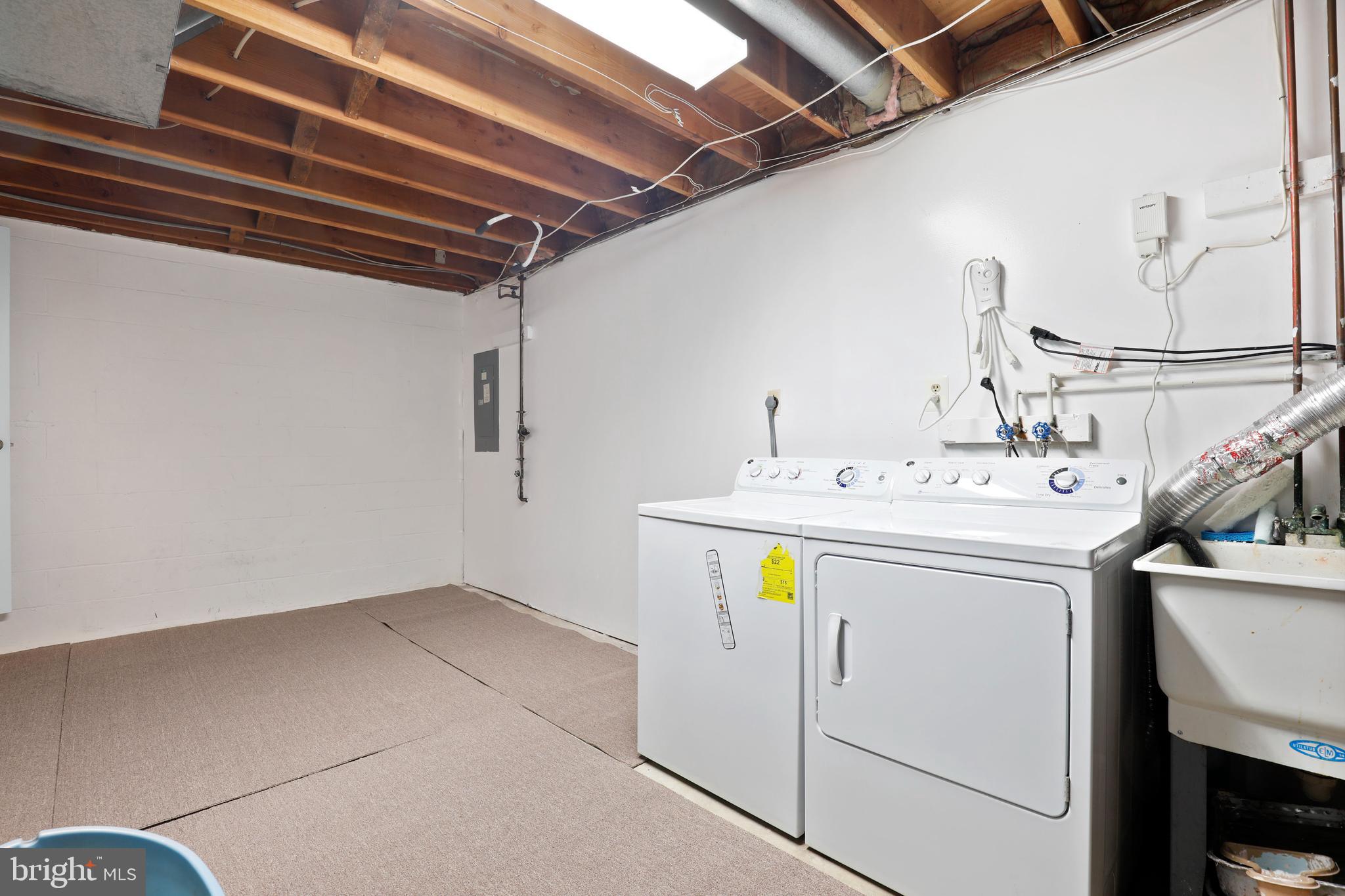 BROADFIELD AT WILTON FARM - Residential