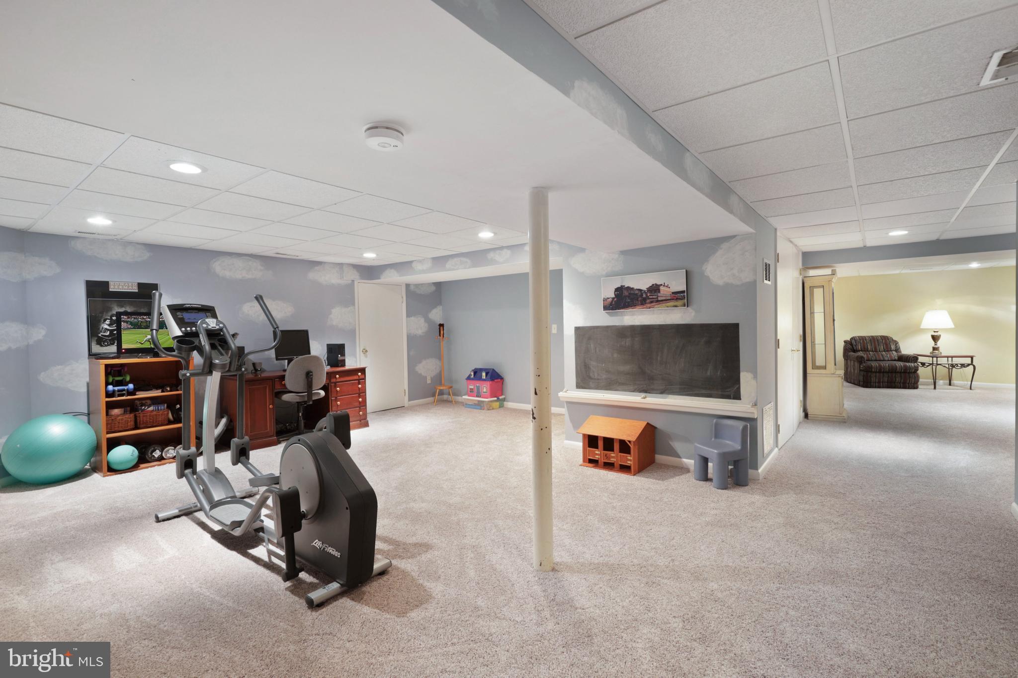 BROOK MEADOWS - Residential