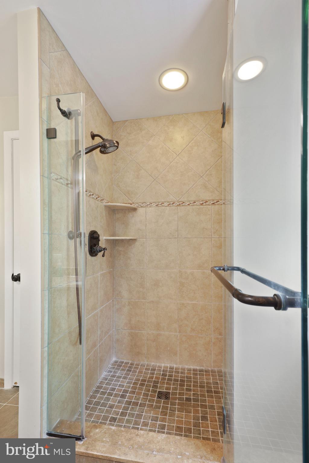 BROOK MEADOWS - Residential