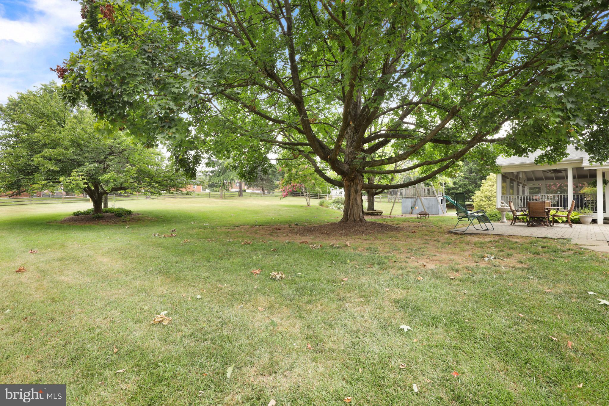 BROOK MEADOWS - Residential