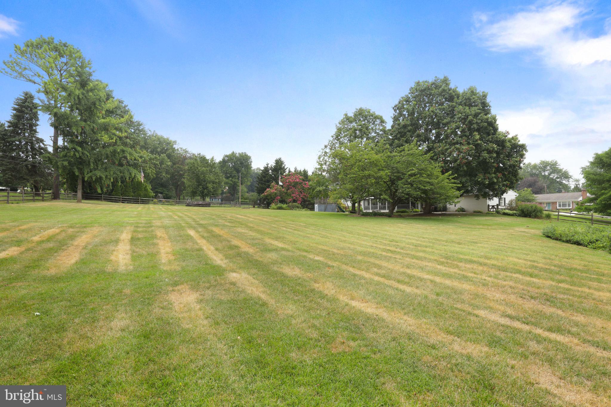 BROOK MEADOWS - Residential