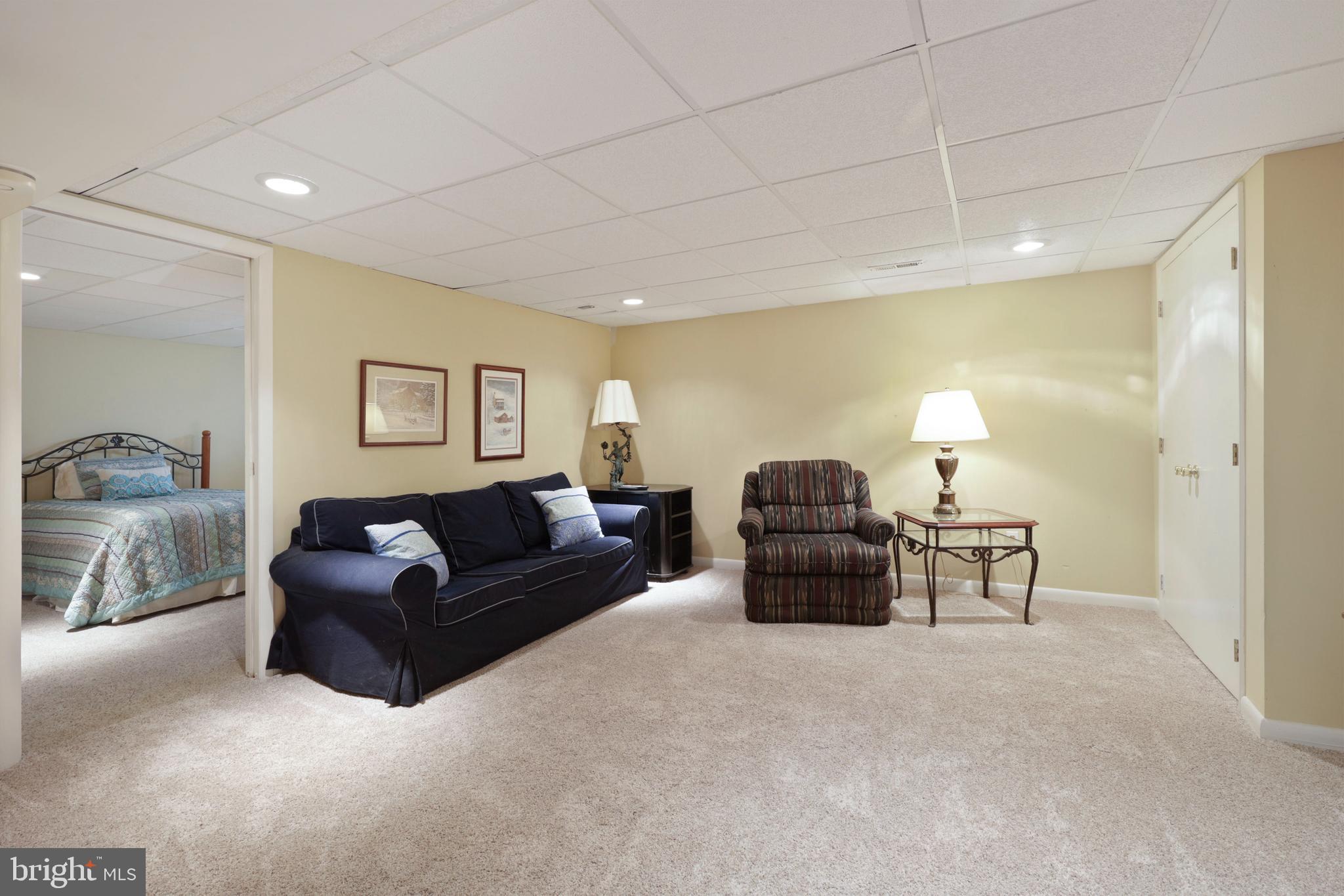 BROOK MEADOWS - Residential